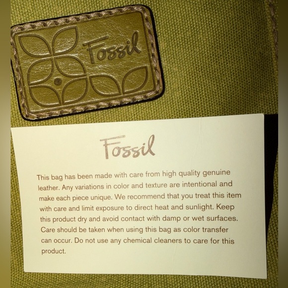 Fossil brand cross leather bag.green - Picture 9 of 10